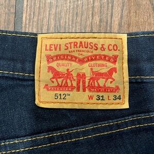 Levi’s 512’s 31x34
